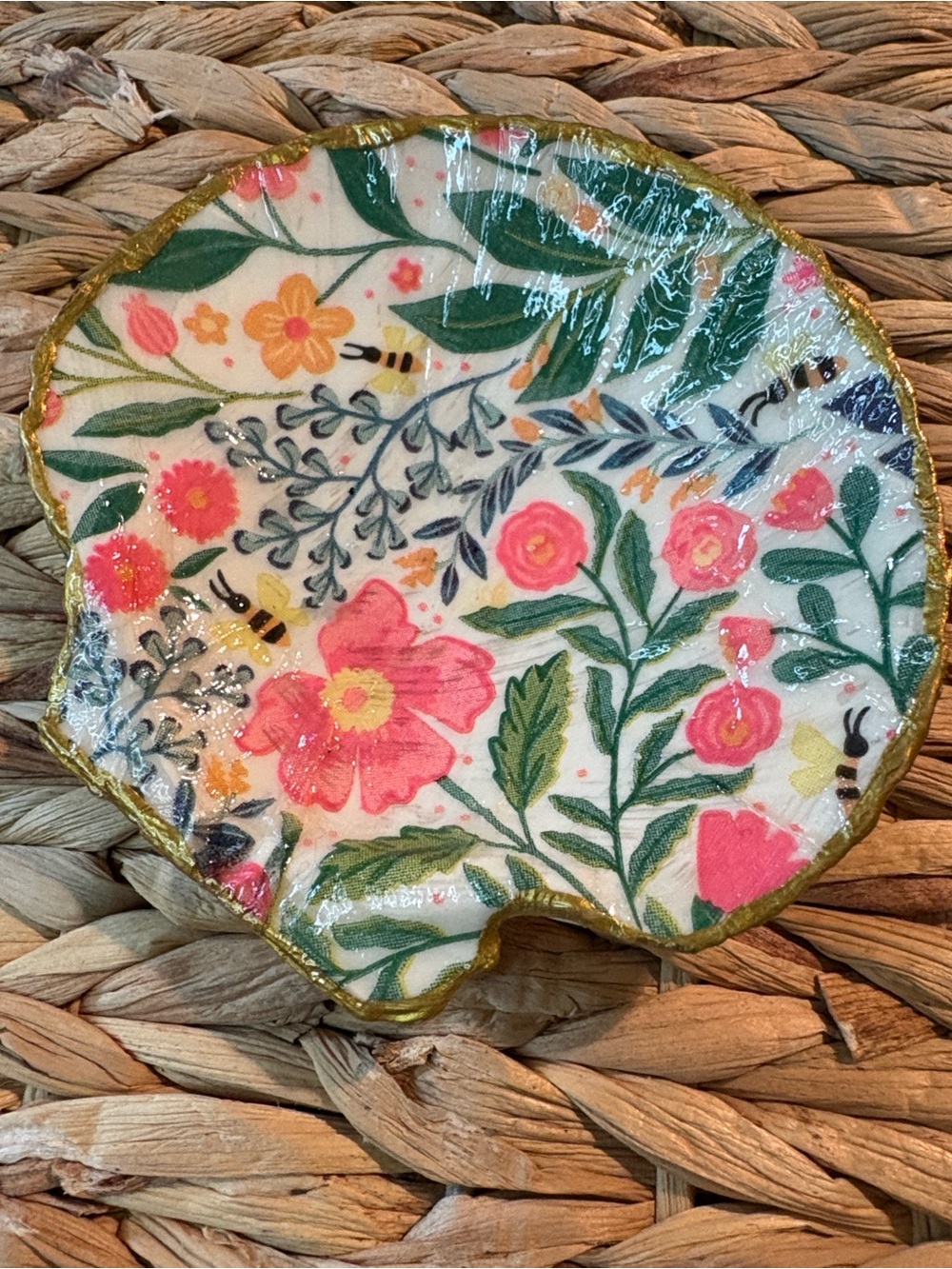 Live NOW 🙋🏻‍♀️Hand Crafted LIVE Shows -Stop By to 👀! 🙋🏻‍♀️🐚 - Picture 3 of 7